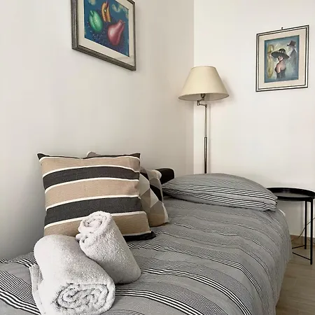 Апартаменты Flora's