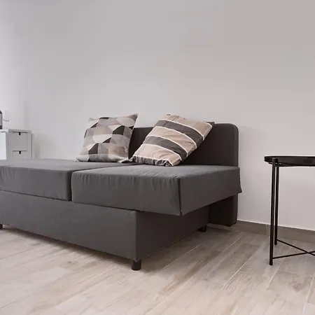 Flora's Апартаменты