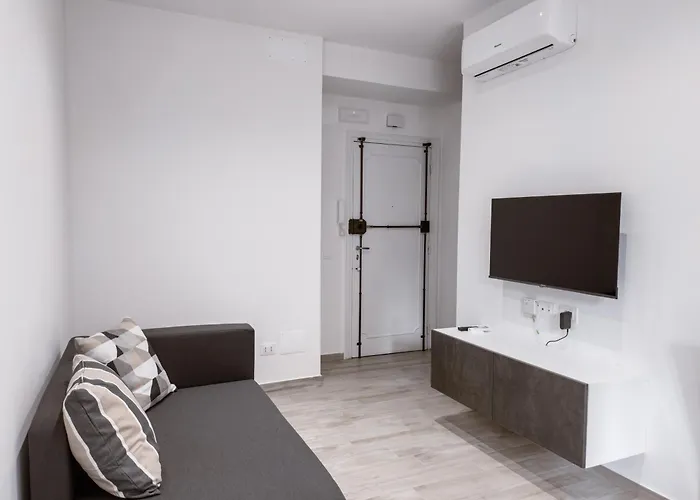 Flora's Διαμέρισμα *